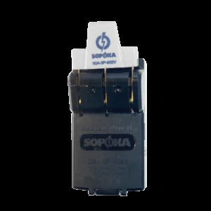 Cầu dao đế sứ cực đúc D9(A)